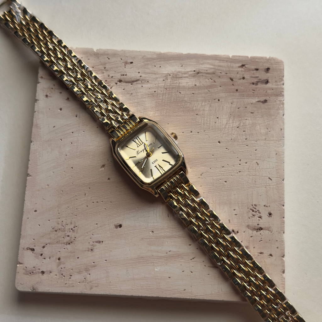 Watch 005
