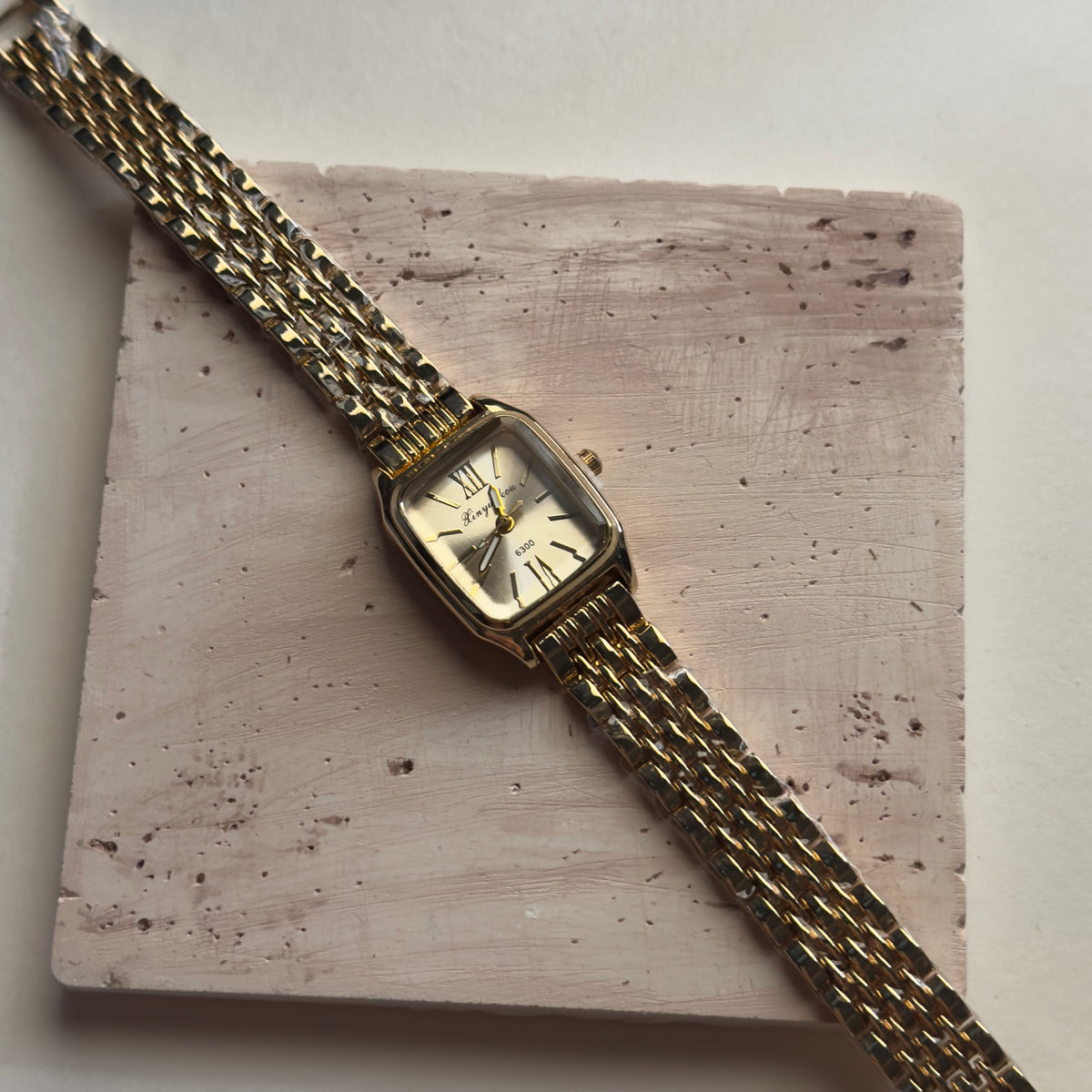 Watch 005
