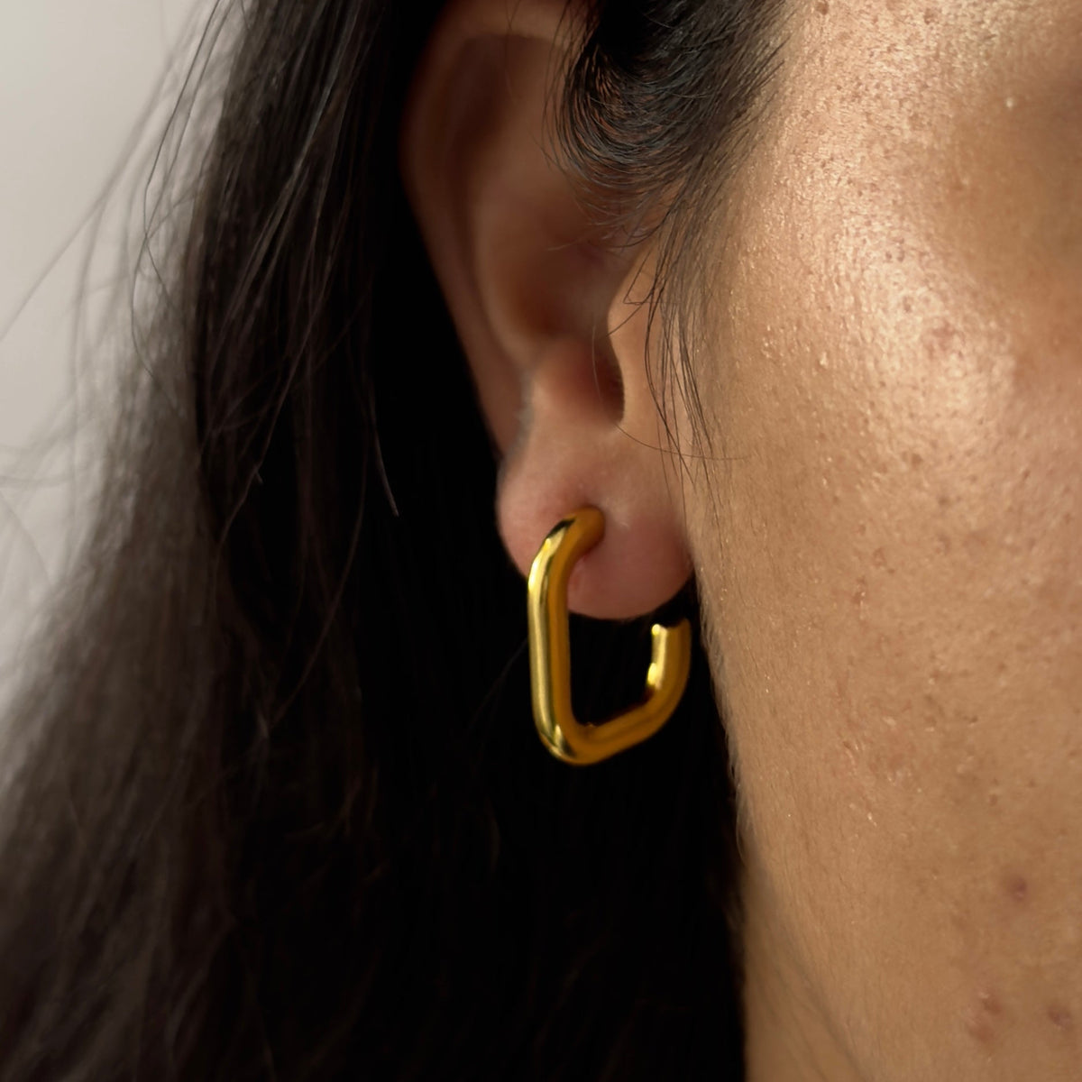 Semi Rectangular Hoops