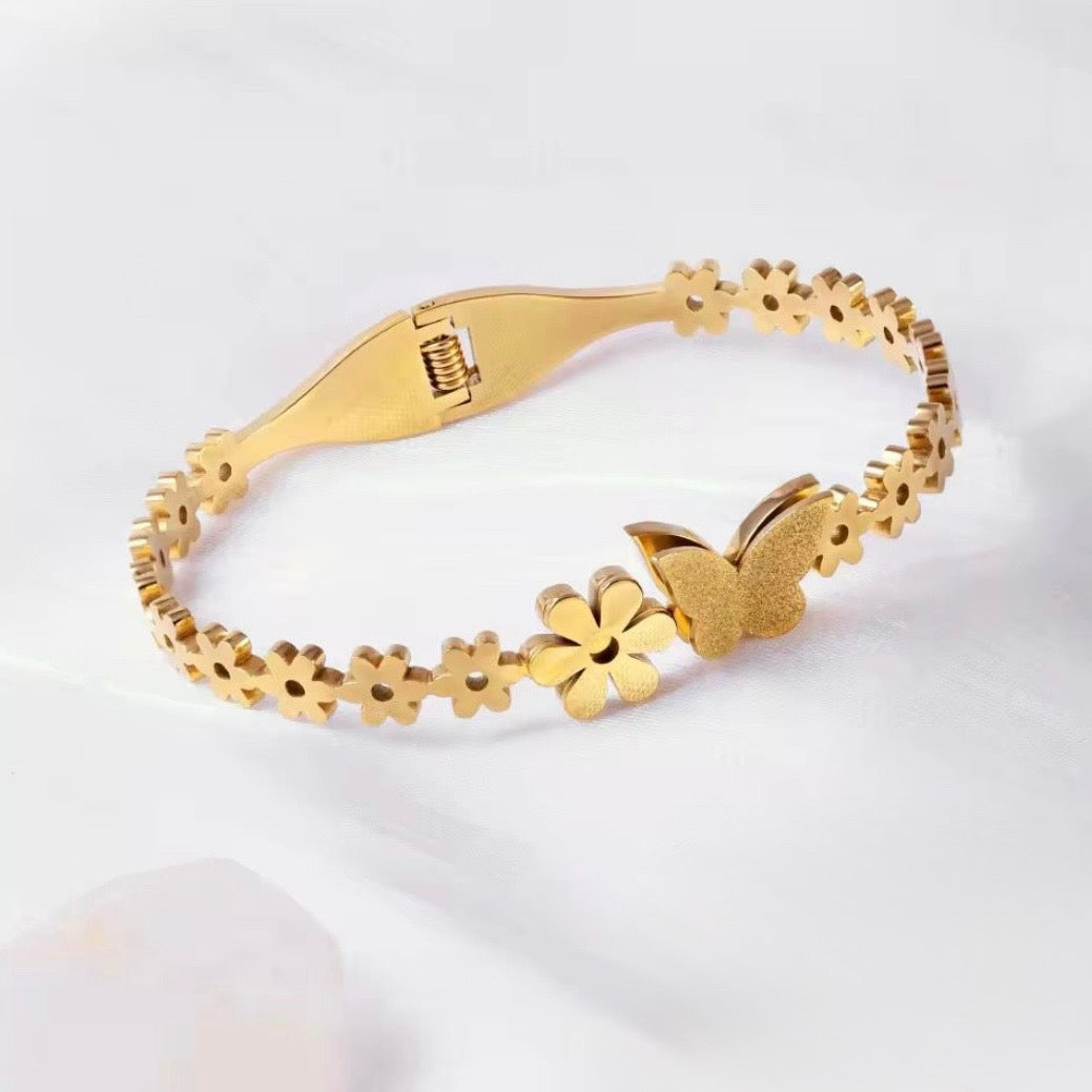 Butterfly Kada Bracelet (2.4)