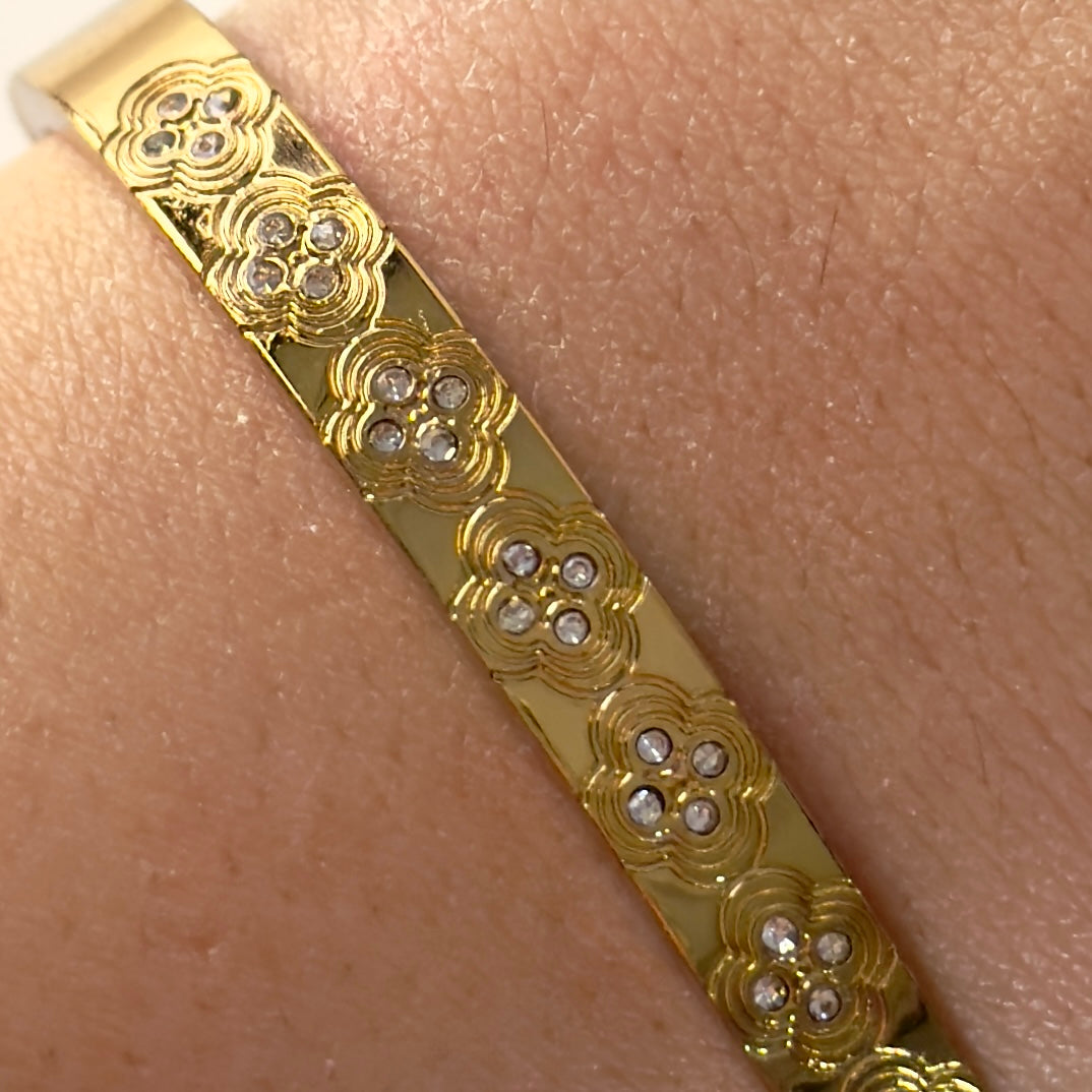 Clover Bangel bracelet (small 2.2)