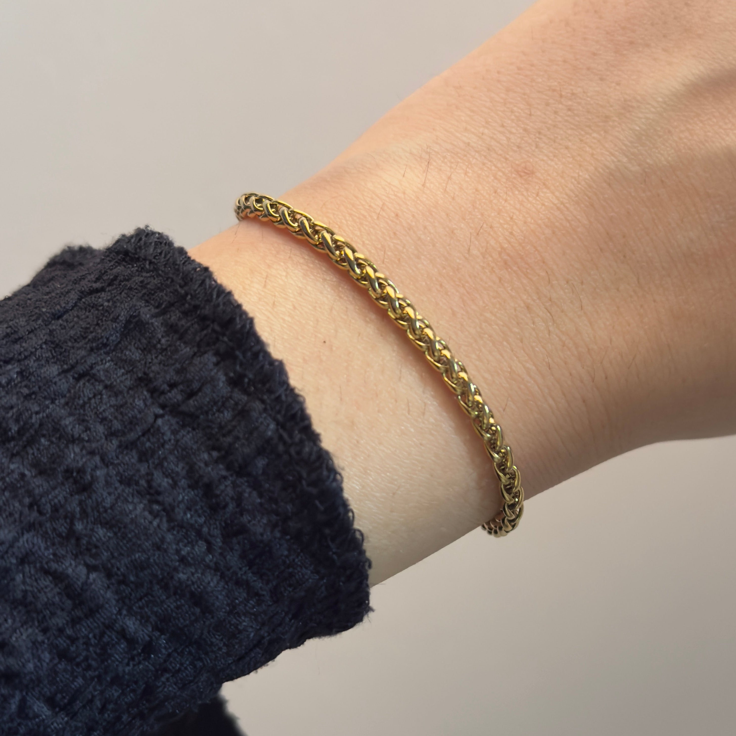 Statement Bracelet 02