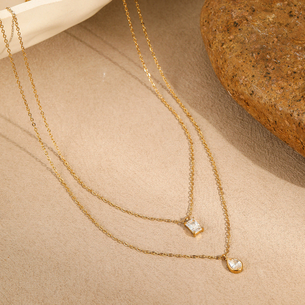 Double pendant layered necklace
