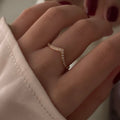 Studded V Ring