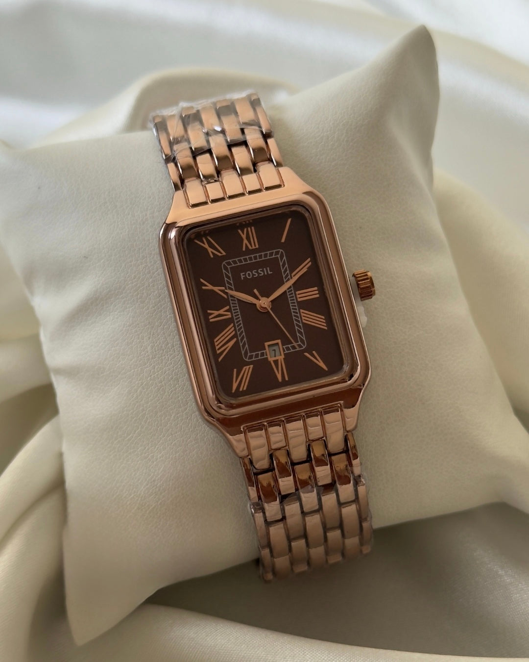 Watch F001