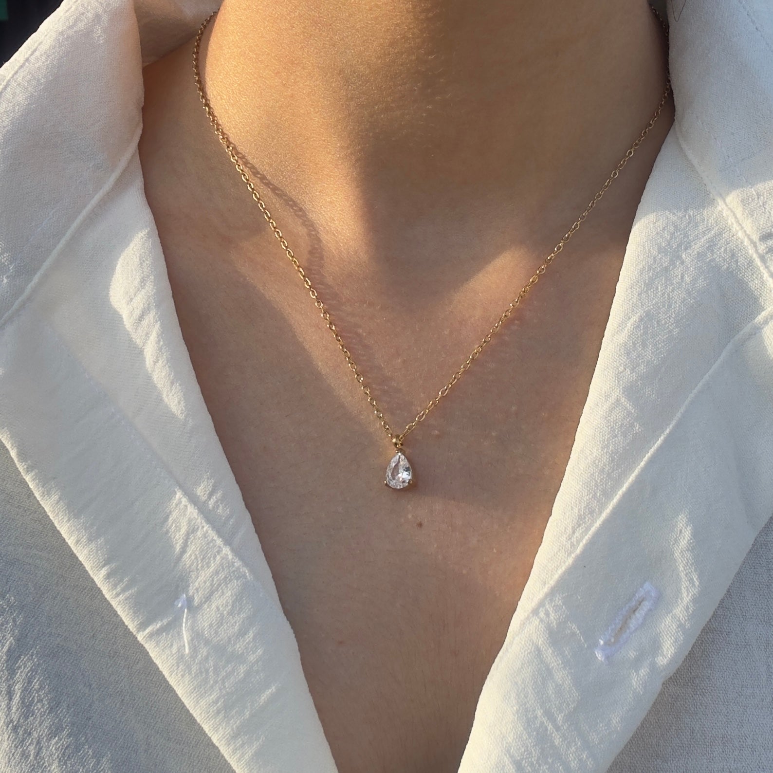 Tara drop necklace