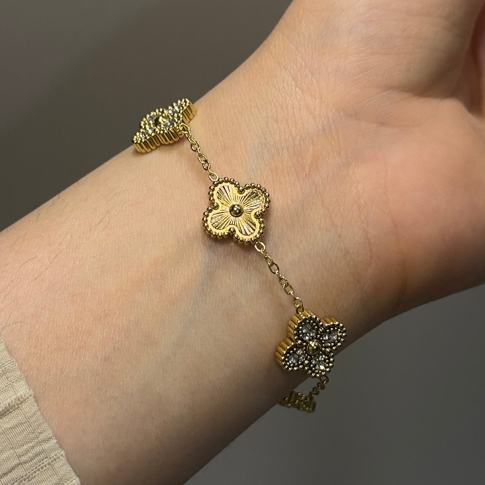 Reversible Studded Clover bracelet