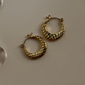 Checked Hoops