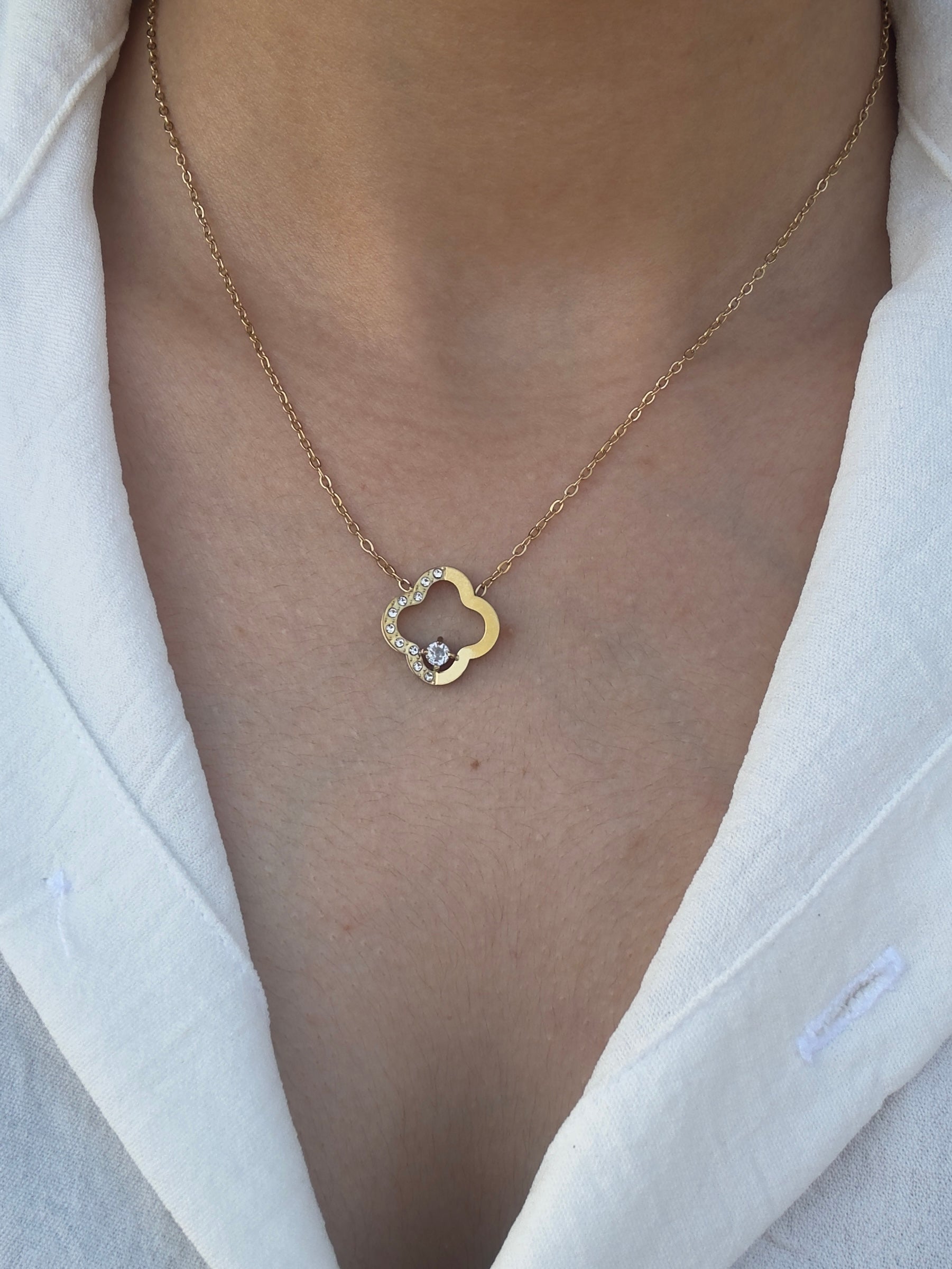 Cove Necklace