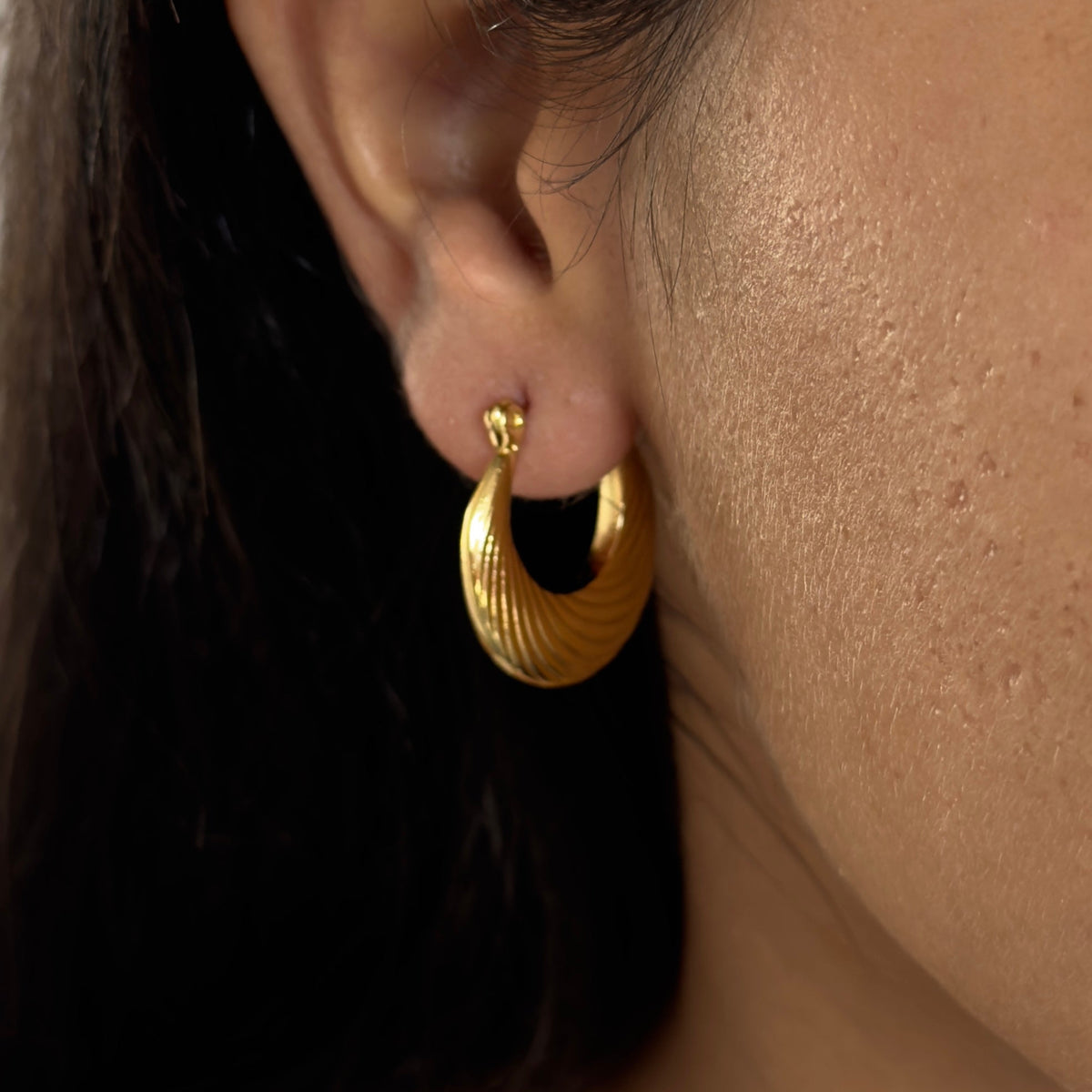 Ribbed Hoops