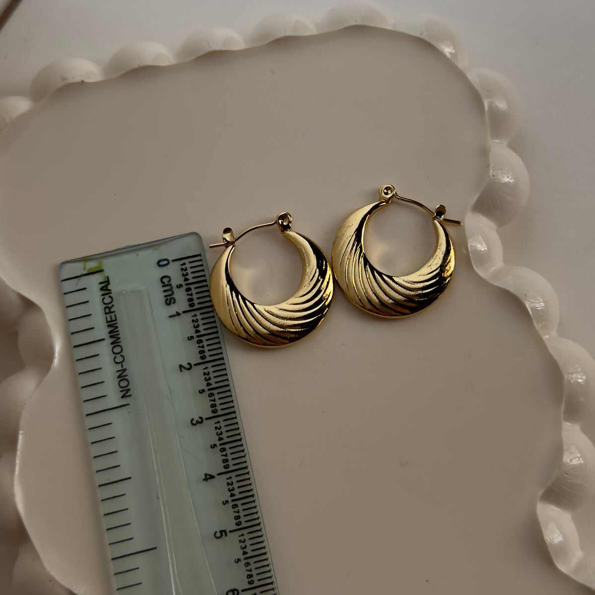Ribbed Hoops