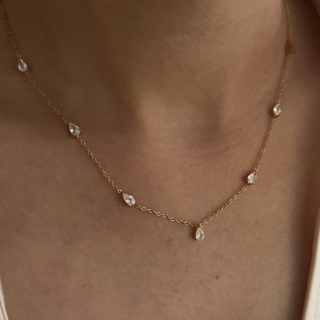 Rosegold Trinity Glow Necklace