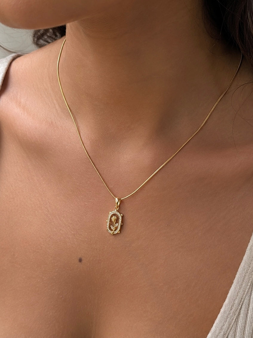 Rose Necklace